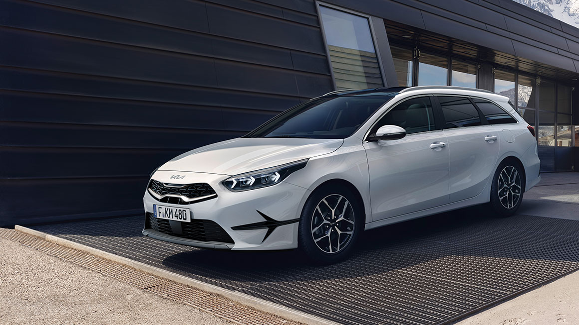 Kia Ceed Sportswagon, Frontansicht Fahrerseite, Leichtmetallrad