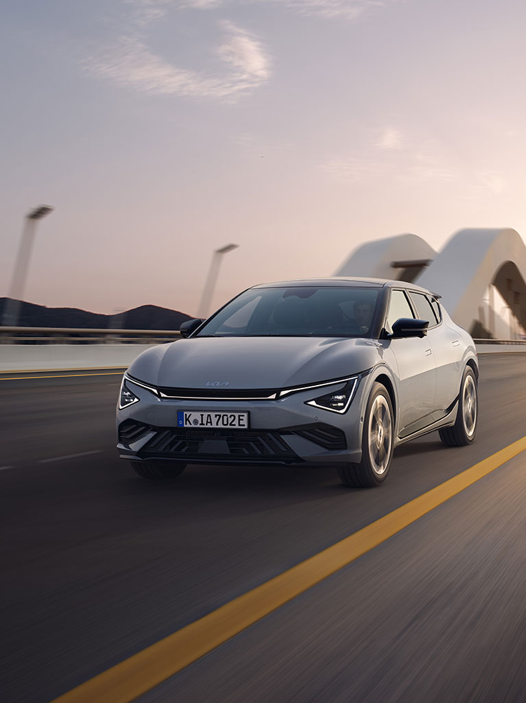 EV6, Frontansicht, in Bewegung